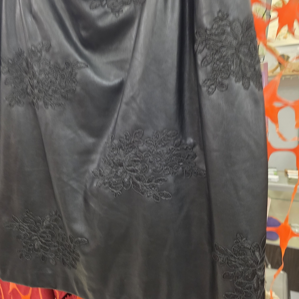 Worthington Elegant Black Floral A-Line Skirt